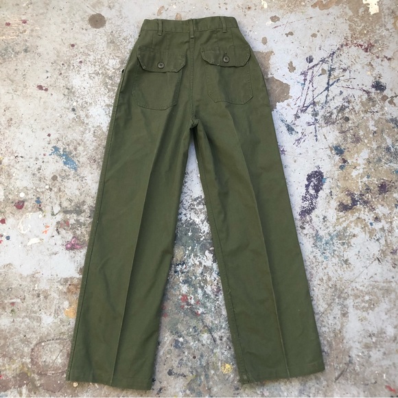 Vintage ‘Women’s Utility Slacks’ from Defense Personnel Support Center - Picture 5 of 6